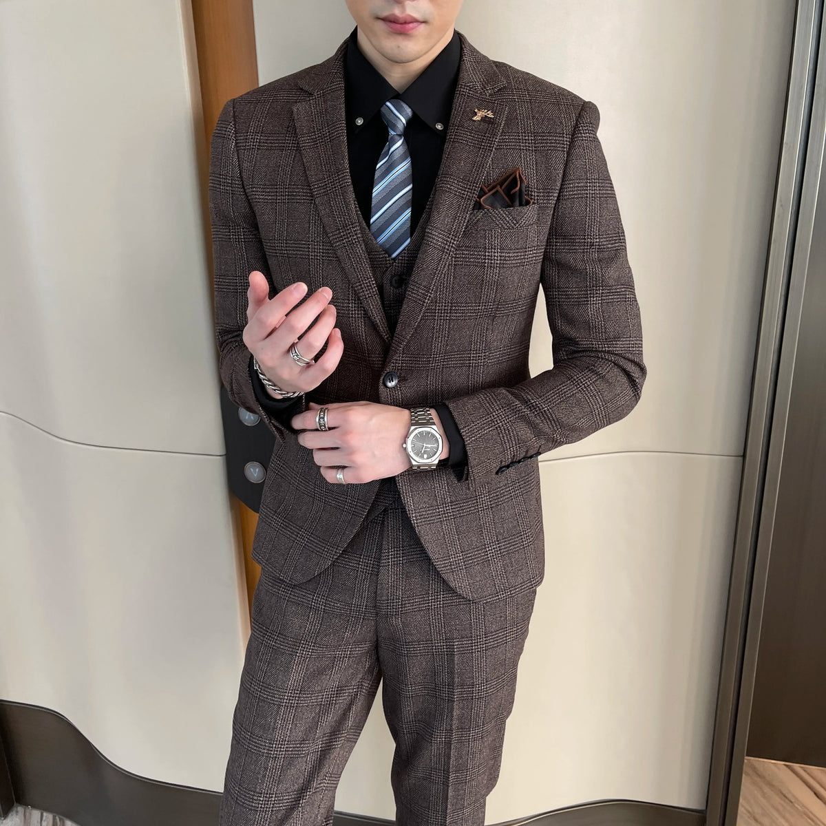 ASTONBURY® Cambridge Plaid Three-Piece Suit