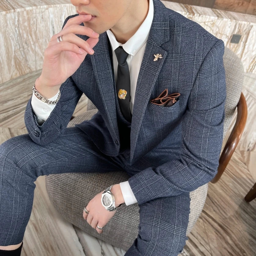 ASTONBURY® Cambridge Plaid Three-Piece Suit