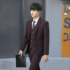 ASTONBURY® Devon Plaid Three-Piece Slim Fit Suit