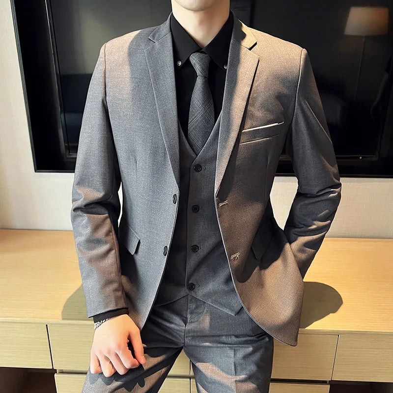 ASTONBURY® Wellington Three-Piece Suit