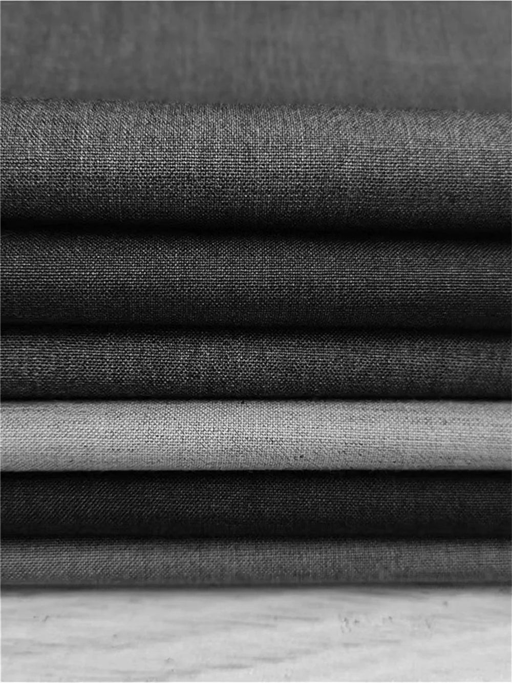 ASTONBURY® Belgrave Light Gray Three-Piece Suit