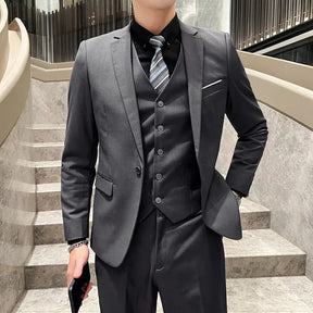 ASTONBURY® Wellington Three-Piece Suit